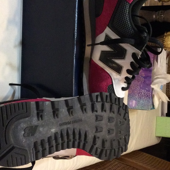 New Balance - Picture 3 of 3